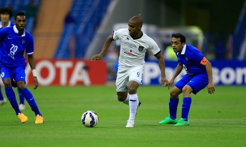 الهلال والسد