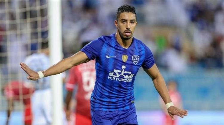 لاعب الهلال سالم الدوسري