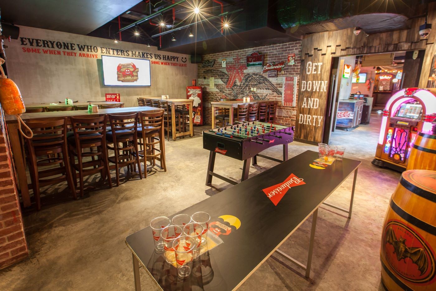 CLAW BBQ is back with a stacked menu of ridiculously delicious comfort food, CLAWsome cocktails, and daily deals, along with live sports, challenges and addictive arcade games, at Souk Al Bahar.