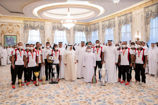 اللقاء