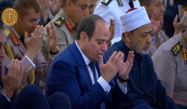 السيسي يؤدي صلاة عيد الأضحى