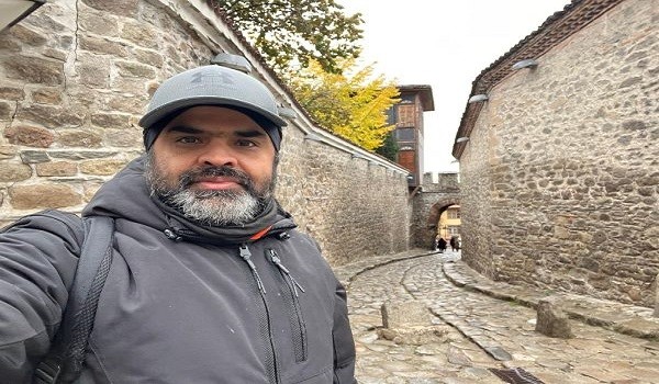 Travelogue