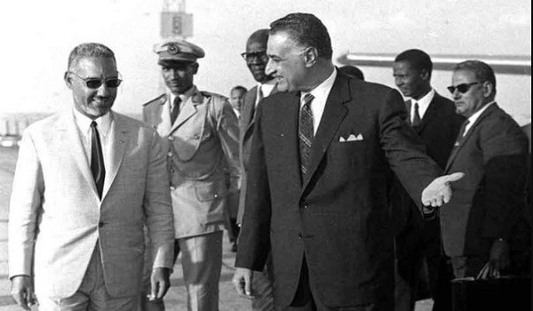 جمال عبد الناصر والمختار ولد داداه