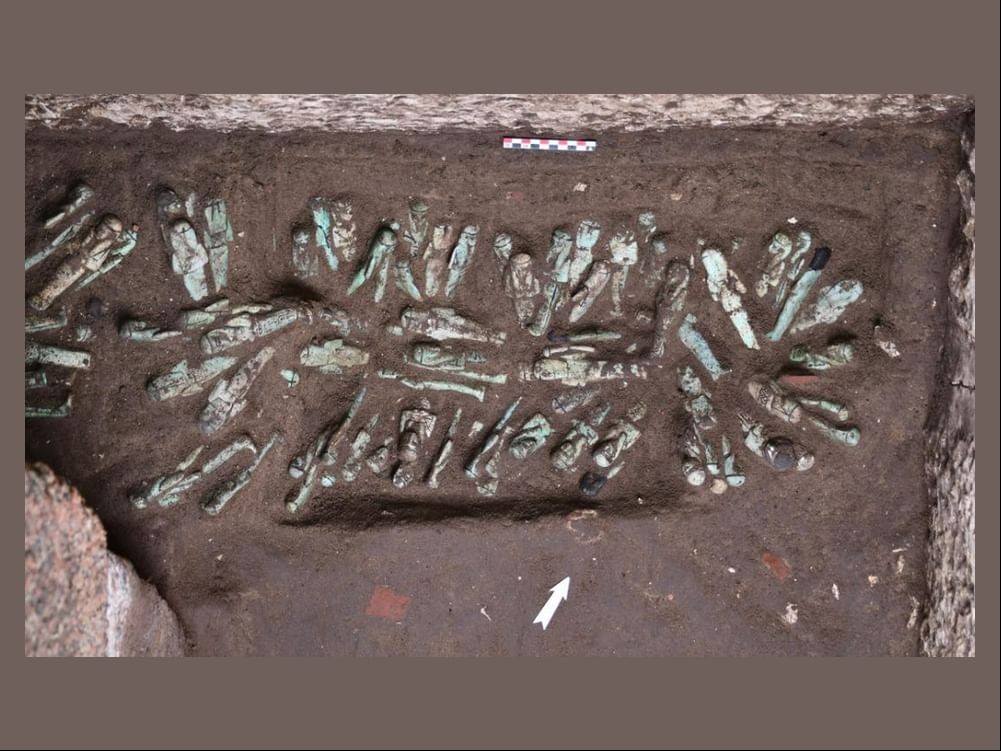 Egyptologists find 225 'exceptional' figurines 