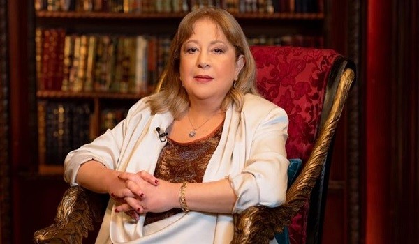 الفنانة الكبيرة سمية الألفي