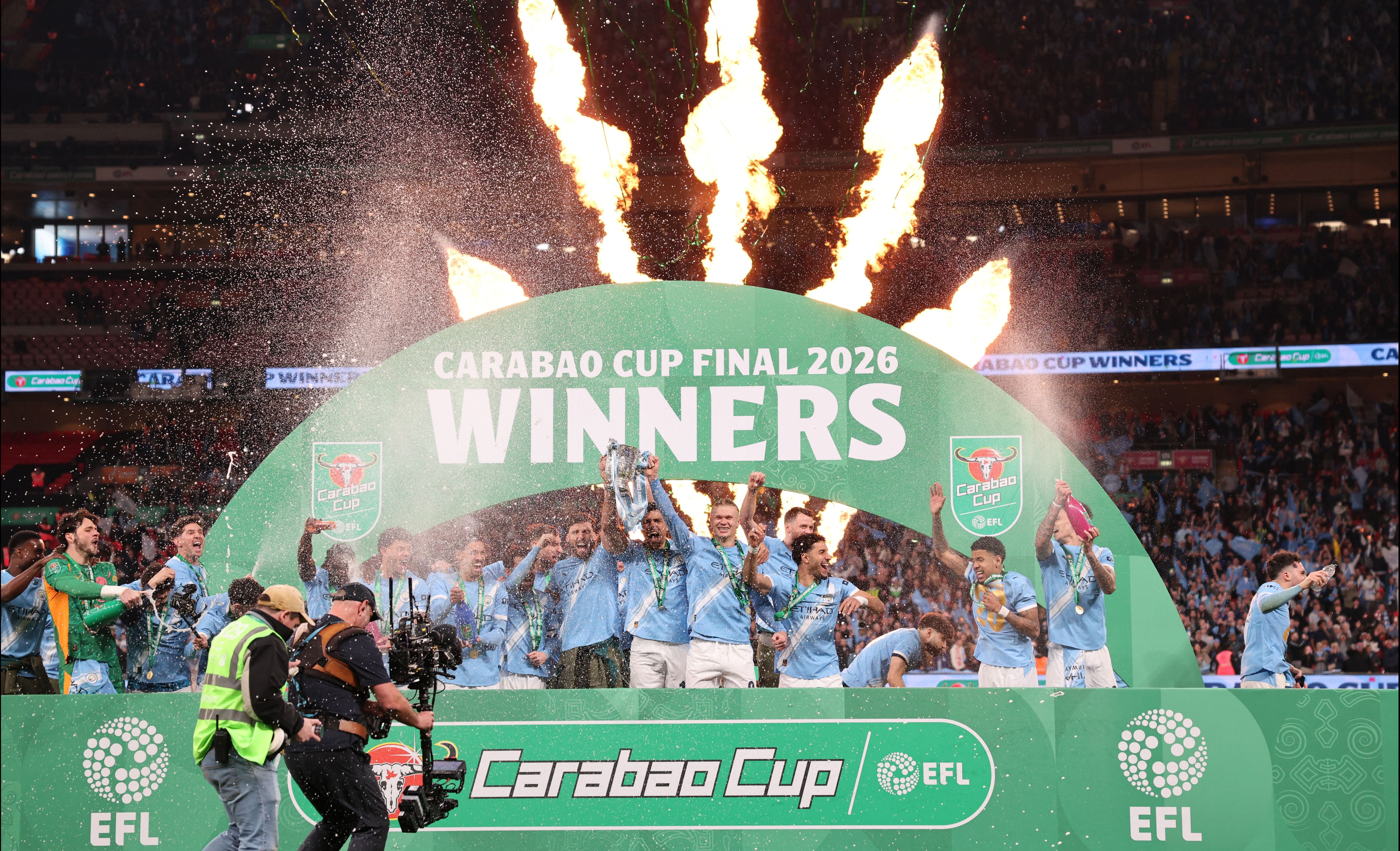 تتويج مانشستر سيتي