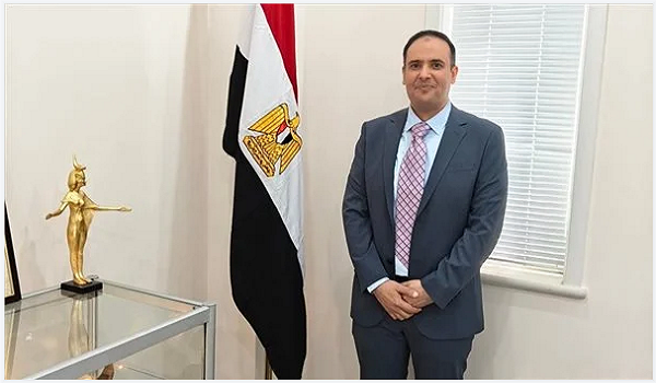 الدكتور سامح سمير العالم المصري بجامعة جيانغسو الصينية