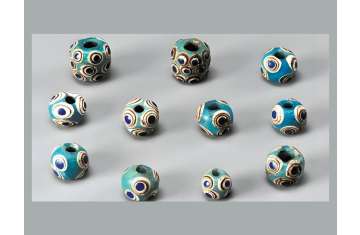 Chinese archaeologists