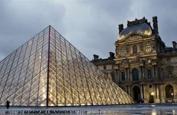 متحف اللوفر