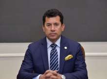 وزير الشباب والرياضة المصري الدكتور أشرف صبحي