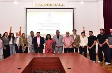 تعزيز التعاون والعلاقات الثنائية بين الهند ومصر