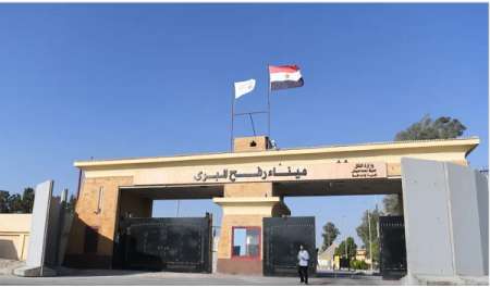 الهلال الأحمر المصري يدفع بأكثر من 86 ألف سلة غذائية إلى غزة