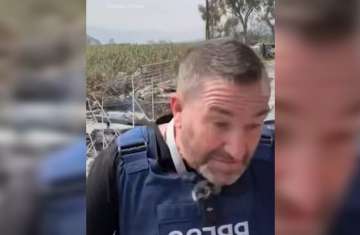 سقوط صاروخ بجوار مراسل