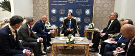 اجتماع مسؤول إيني مع رئيس الوزراء