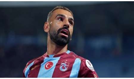 منع محمد صلاح من القيادة 6 أشهر في إنجلترا.. وتغريمه بسبب واقعة سرعة