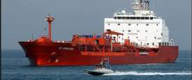 سفينه تحمل نفط 
