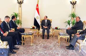 السيسى يستقبل وزير الخارجية القبرصي