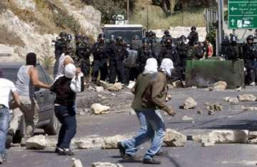 مواجهات فلسطينيين مع الاحتلال الإسرائيلي 