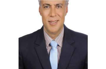  د. محمد يونــس