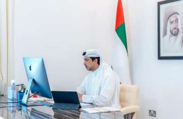 منصور بن زايد