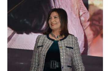 نبيلة مكرم