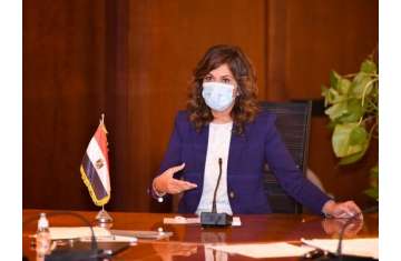 نبيلة مكرم