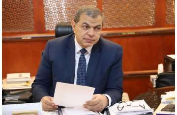 وزير القوى العاملة