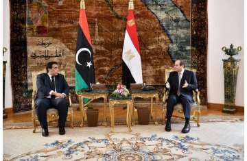 السيسي والمنفي - أرشيفية