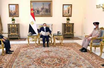 اللقاء