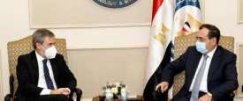 وزير البترول المصري والسفير الإيطالي