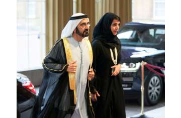 لحظة وصول محمد بن راشد