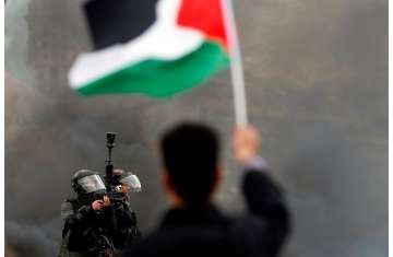 فلسطين