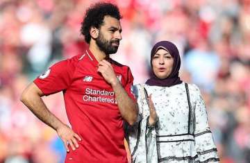 محمد صلاح وزوجته