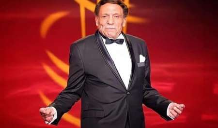 زعيم الفن العربي الحاصل على 4 أوسمة.. عيد ميلاد هرم مصر الرابع عادل إمام الـ85