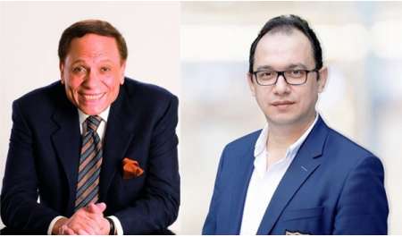الكاتب الصحفي محمد منير يهنئ عادل إمام ويتذكر لقاءه الأول